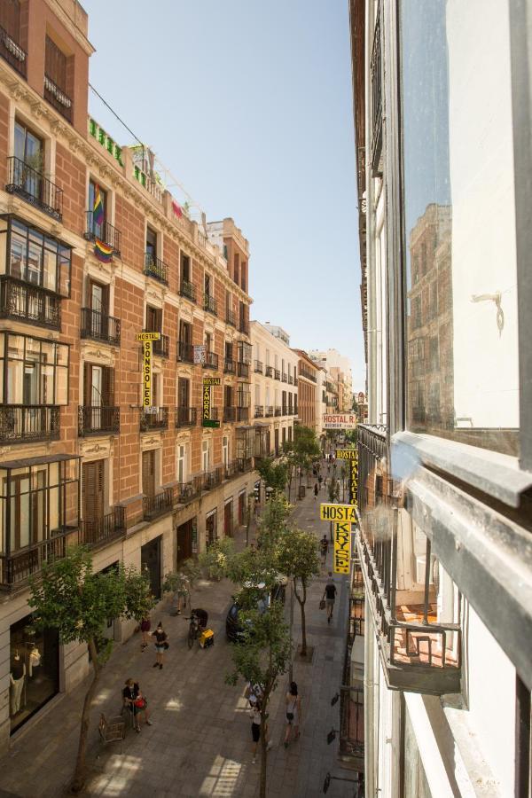 Fuencarral Adeco Hotel Madrid Exterior photo